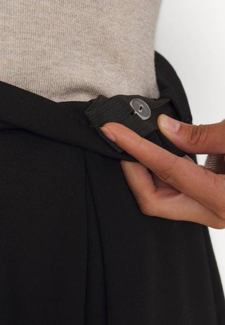 Faltenrock schwarz Anna Field V0FT779 Frauen