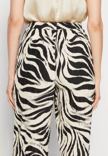 Hose schwarz/offwhite Anna Field V0FT622 Frauen