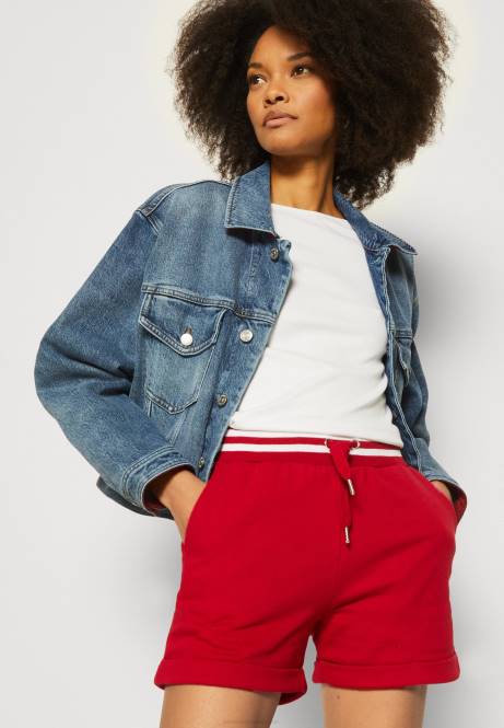 Shorts dunkelrot Anna Field V0FT662 Frauen