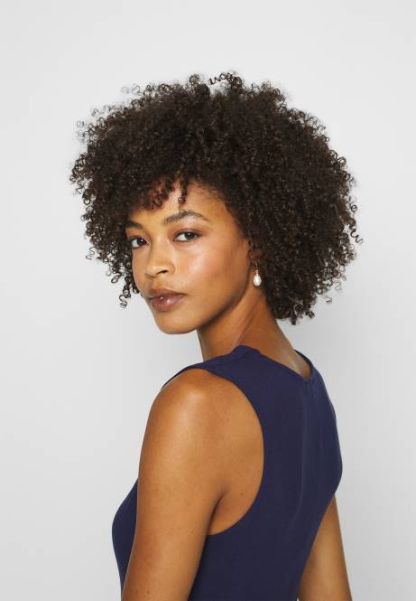 Etuikleid Abendblau Anna Field V0FT122 Frauen