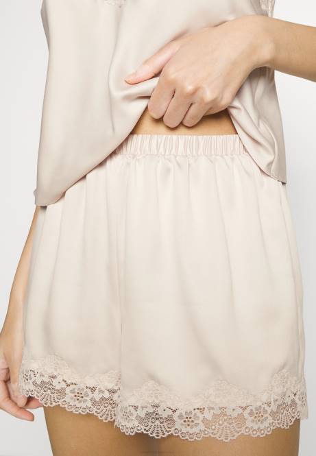 Nachthemd cremefarben Anna Field V0FT1056 Frauen