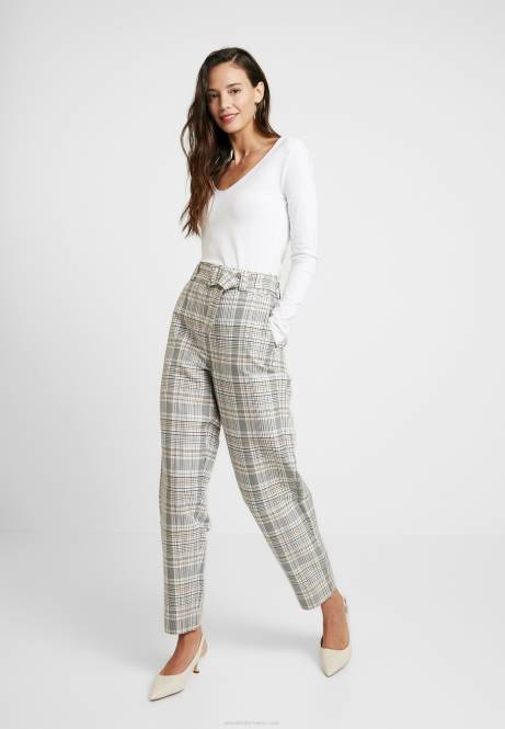 Basic Langarmshirt weiß Anna Field V0FT528 Frauen