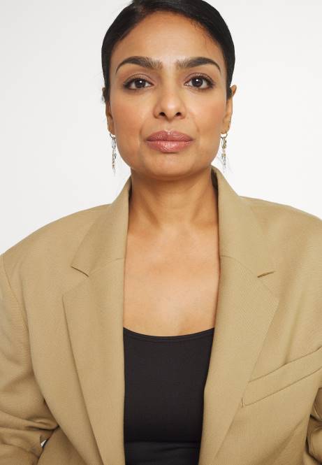 Basic-T-Shirt schwarz Anna Field V0FT374 Frauen