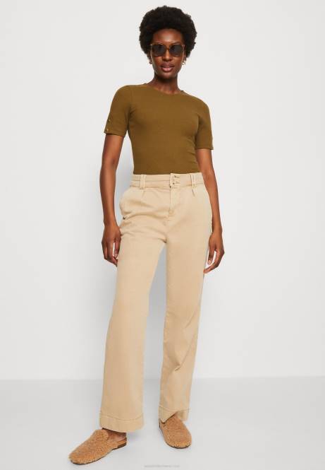 T-Shirt mit Aufdruck in Khaki Anna Field V0FT368 Frauen