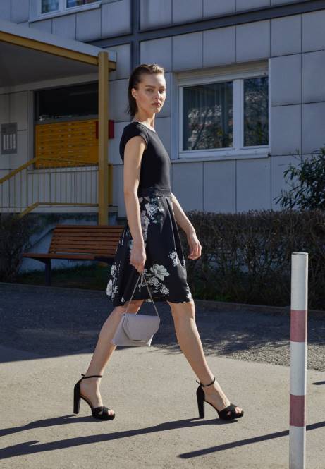 hochhackige Sandalen schwarz Anna Field V0FT1570 Frauen